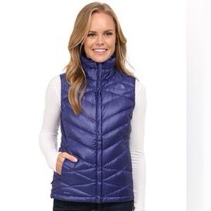The North Face Women’s Garnet Purple 550 Down-Filled Quilted Puffer Vest Small